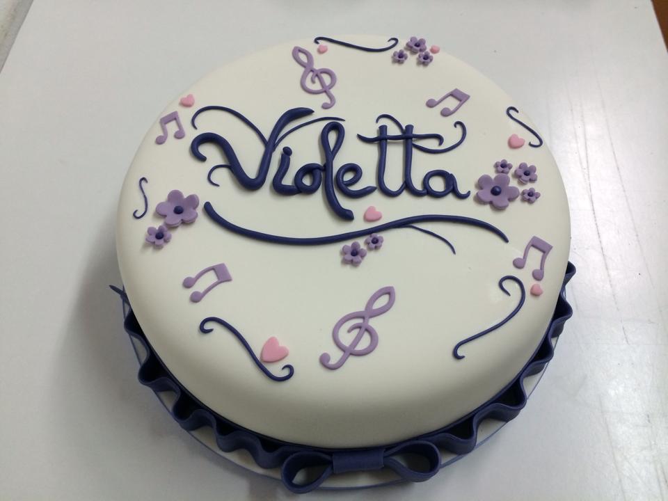 Cake Design - Bolo da Violetta